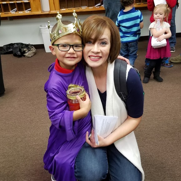 Meet your Posher, Theresa - Picture 1 of 1